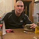 Михаил, 23 года