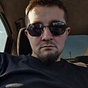 Амир, 24 года
