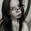 Анастасия, 18 лет
