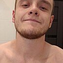 Роман, 24 года