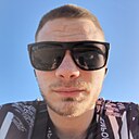 Виктор, 24 года