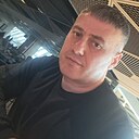 Гусейн, 42 года