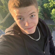 Фотография мужчины Серёжа, 18 лет из г. Чапаевск