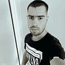 Роман, 32 года