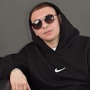 Артур, 25 лет