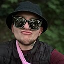 Артур, 24 года