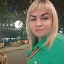 Woman, 43 года