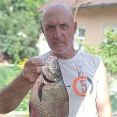 Фотография мужчины Виталий, 64 года из г. Саратов