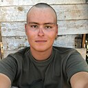 Максим, 19 лет