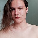 Максим, 18 лет