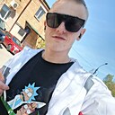 Артем, 28 лет