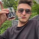 Максим, 19 лет