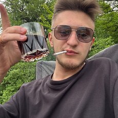 Фотография мужчины Максим, 19 лет из г. Севастополь