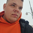 Максим, 22 года