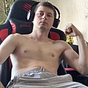 Роман, 32 года