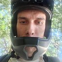 Максим, 33 года