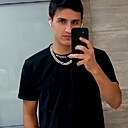 Данис, 23 года