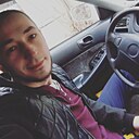 Максим, 33 года