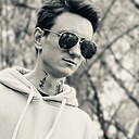 Роман, 24 года