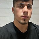 Рахим, 22 года