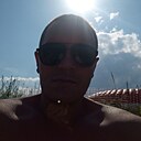 Лев, 39 лет