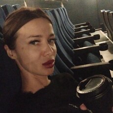 Фотография девушки Вика, 35 лет из г. Санкт-Петербург