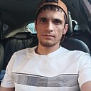 Muslim, 32 года