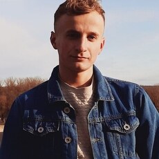 Фотография мужчины Валентин, 22 года из г. Лунинец