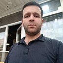 Рома, 33 года