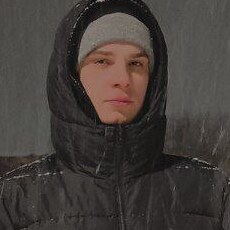 Фотография мужчины Лев, 21 год из г. Магадан