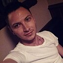 Man, 32 года