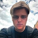 Роман, 20 лет