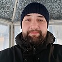 Макс, 33 года