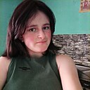 Мая, 20 лет