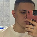Адам, 19 лет
