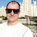 Роман, 25 лет