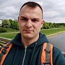 Adrian, 32 года