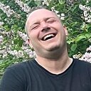 Илья, 32 года