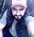 Usmon, 33 года