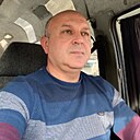 Исуф, 44 года