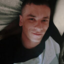 Лев, 35 лет