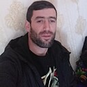 Амир, 33 года