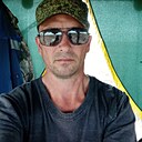 Владимирович, 42 года