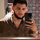 Adam, 23 года