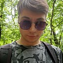 Артём, 22 года