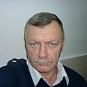 Виктор, 51 год