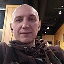 Максим, 33 года