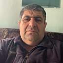 Амир, 44 года