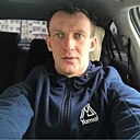 Михаил, 33 года
