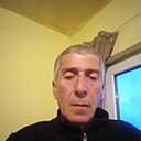 Едик, 51 год